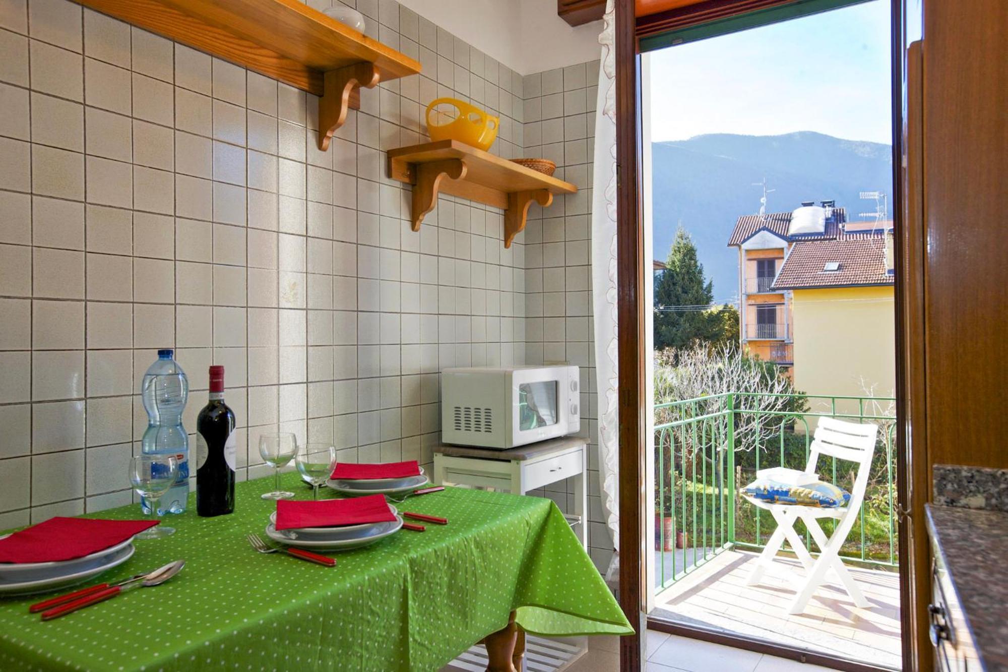 Casa Elisa Apartment กันโนบีโอ ภายนอก รูปภาพ