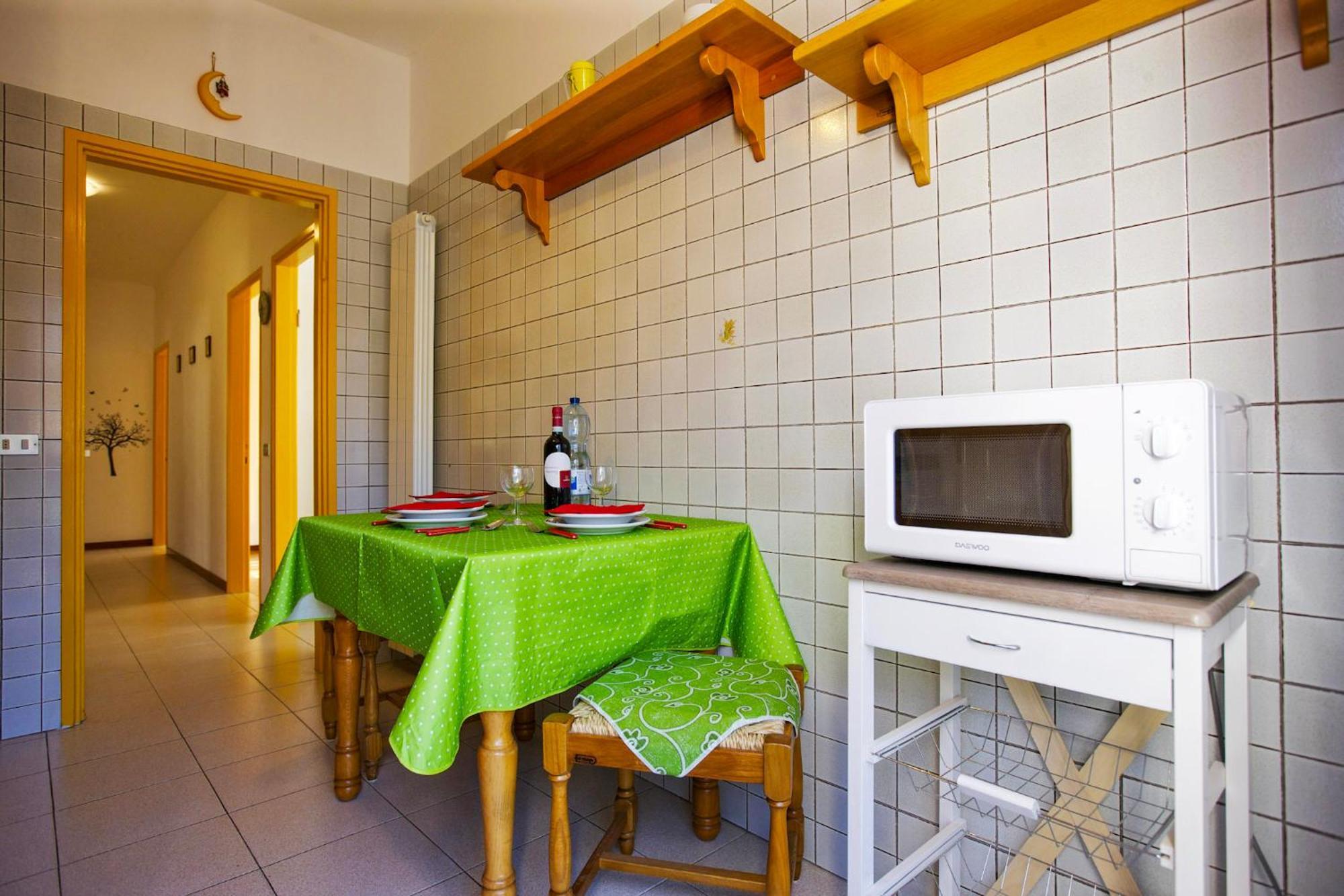 Casa Elisa Apartment กันโนบีโอ ภายนอก รูปภาพ